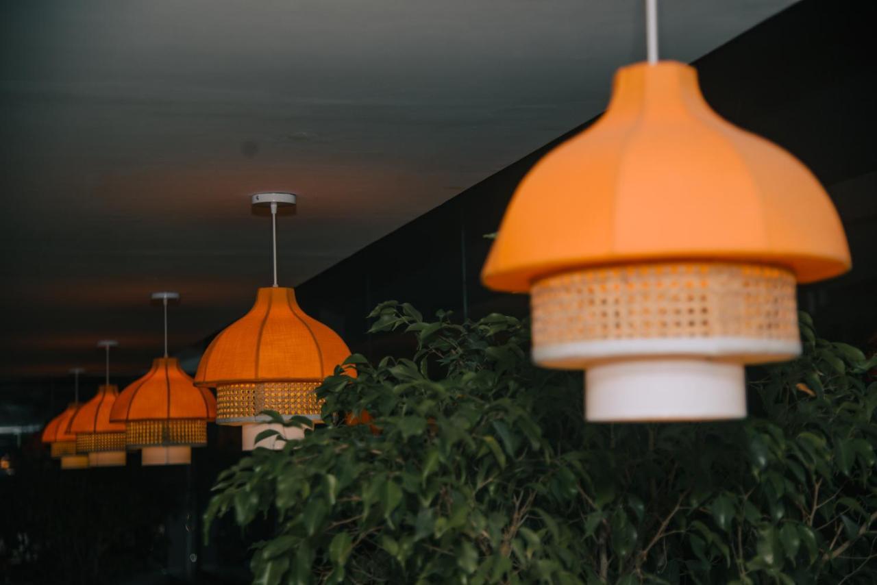 The Convoy Hotel Dibrugarh Bagian luar foto