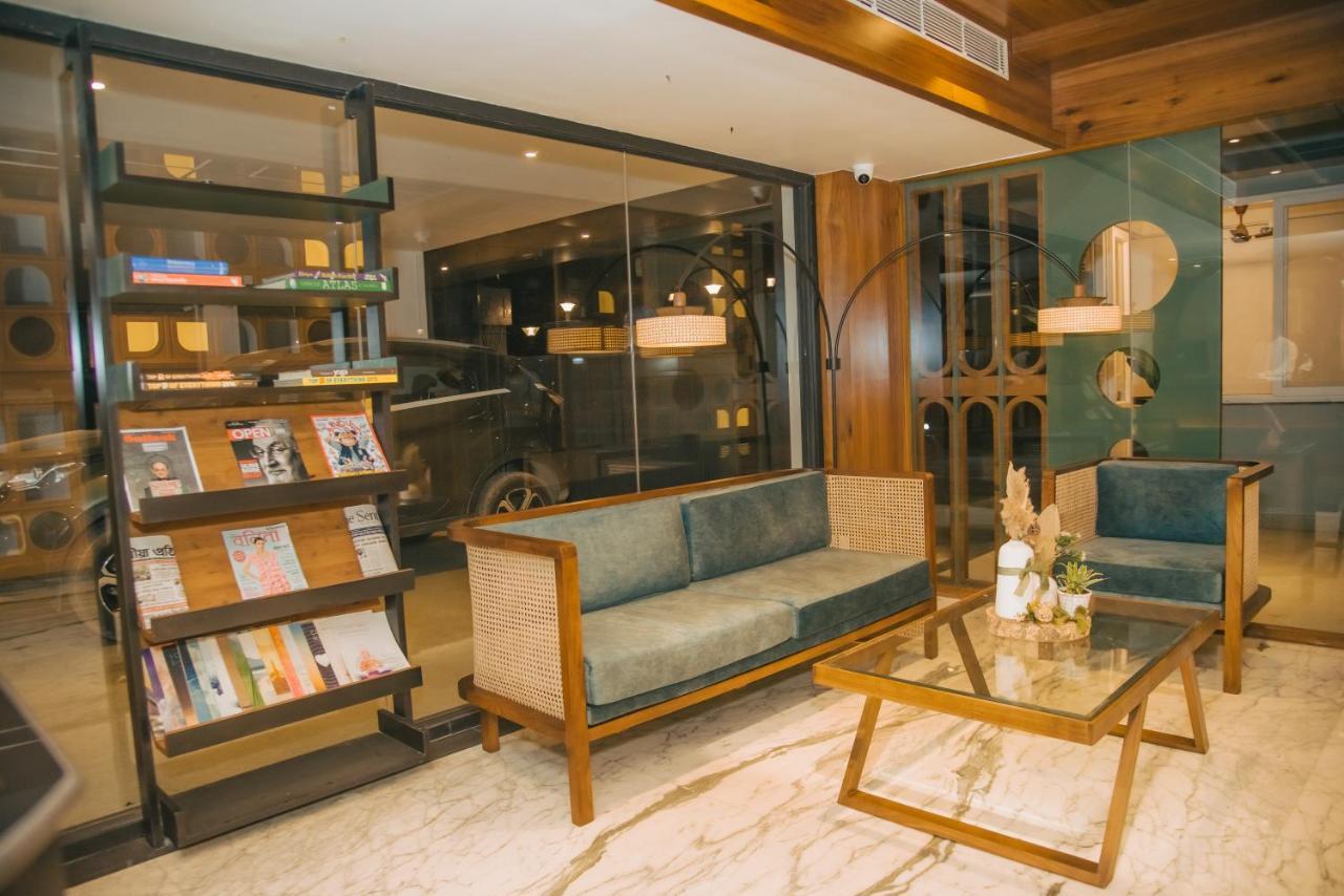 The Convoy Hotel Dibrugarh Bagian luar foto