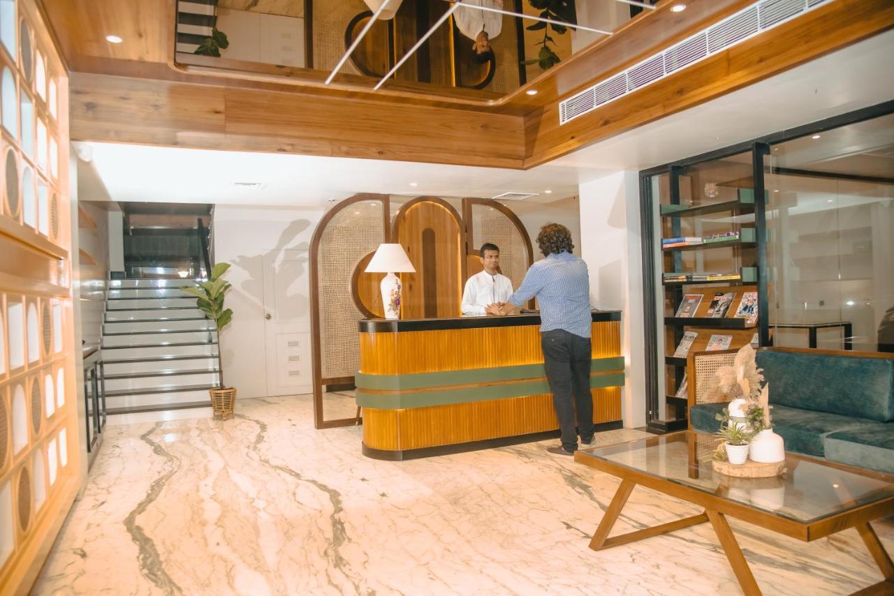 The Convoy Hotel Dibrugarh Bagian luar foto